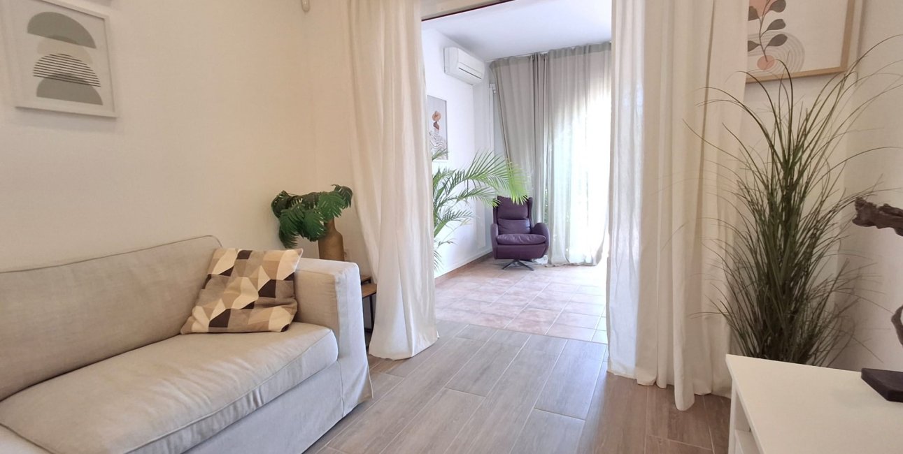 Resale - Townhouse -
Orihuela Costa - Playa Flamenca
