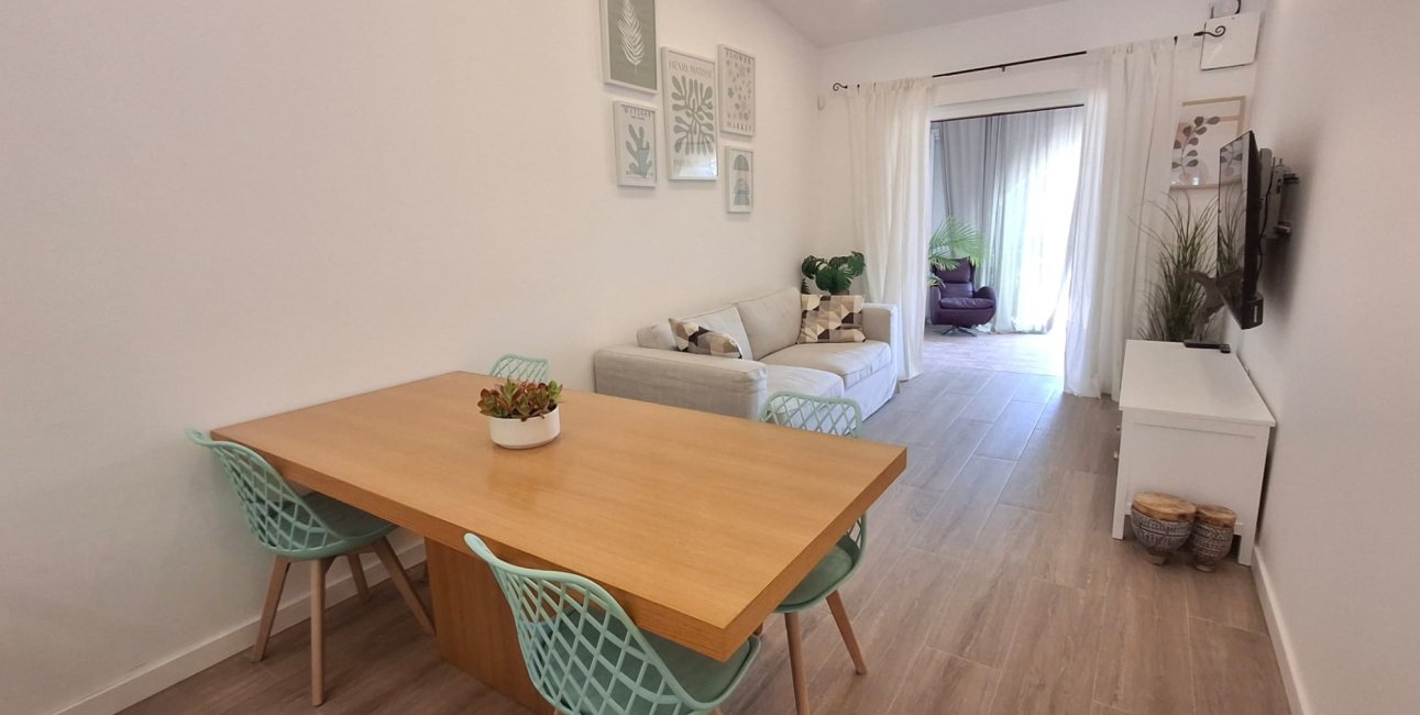 Resale - Townhouse -
Orihuela Costa - Playa Flamenca