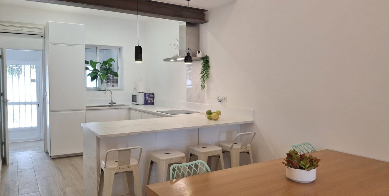 Resale - Townhouse -
Orihuela Costa - Playa Flamenca