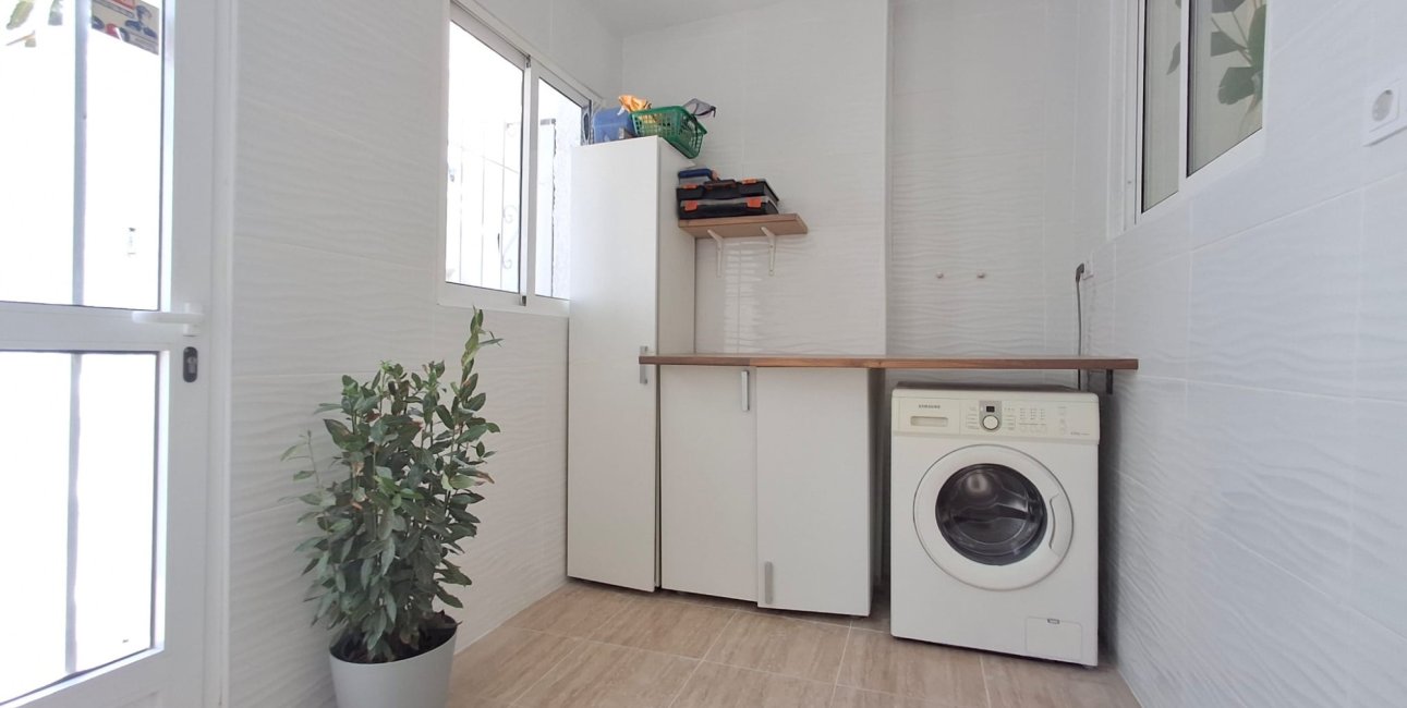 Resale - Townhouse -
Orihuela Costa - Playa Flamenca