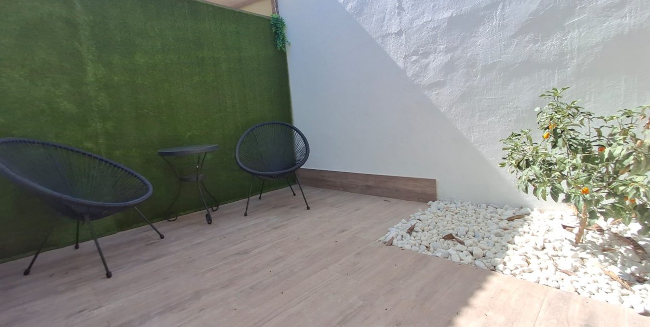Resale - Townhouse -
Orihuela Costa - Playa Flamenca