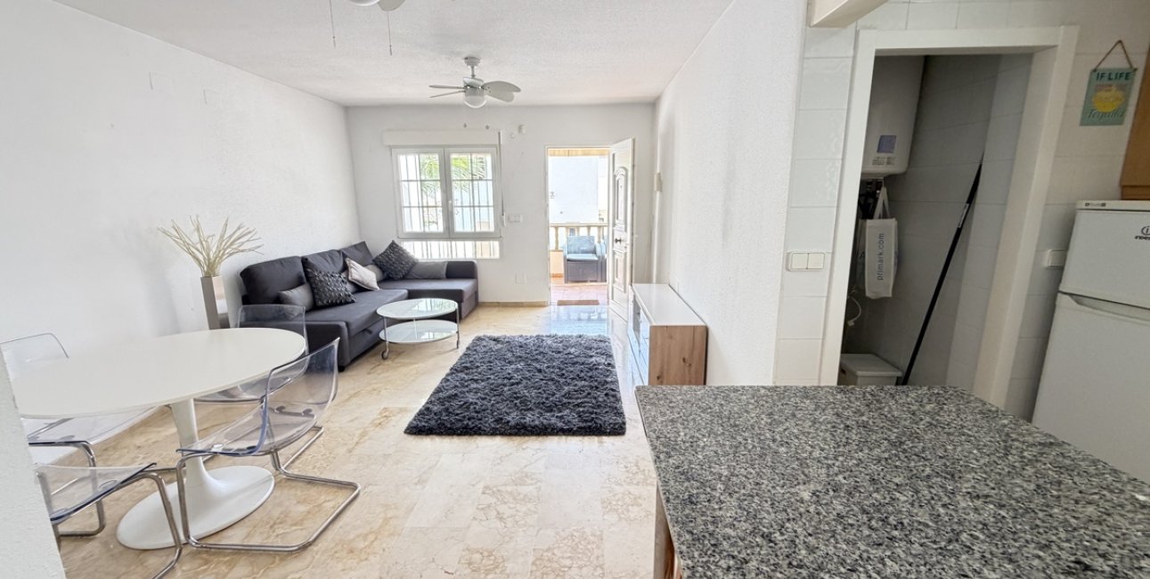 Resale - Apartment / flat -
Orihuela Costa - Las Ramblas