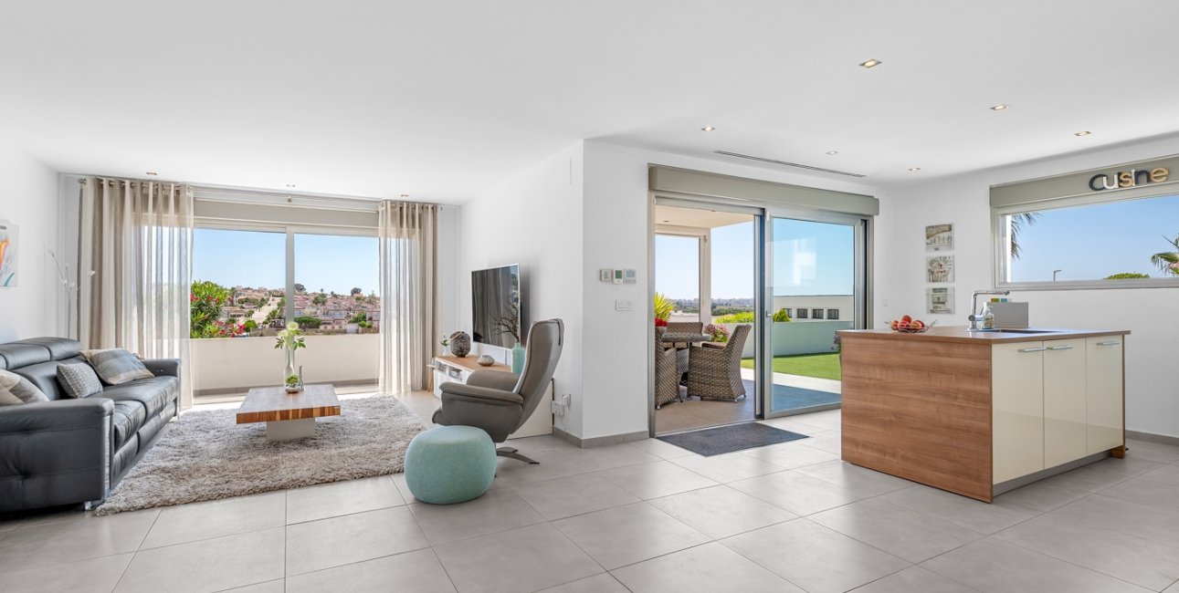 Resale - Villa -
La Marina - La Marina - Urbanization