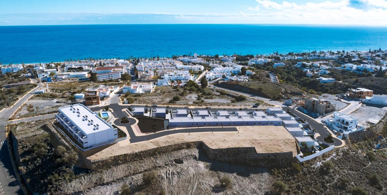 New Build - Penthouse -
Mojacar - Descargador