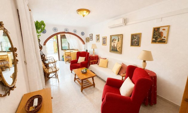Resale - Bungalow -
Torrevieja - Torretas  - La Siesta - El Limonar