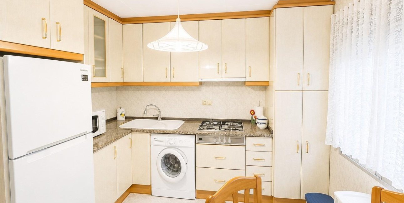 Resale - Bungalow -
Torrevieja - Torretas  - La Siesta - El Limonar