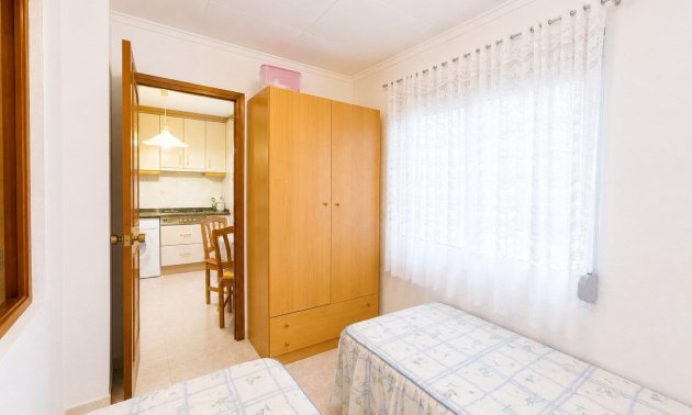 Resale - Bungalow -
Torrevieja - Torretas  - La Siesta - El Limonar