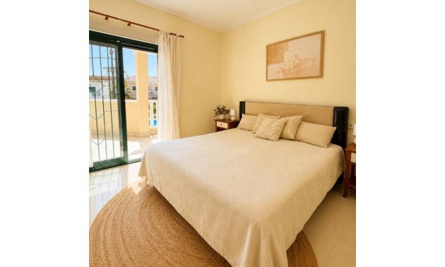 Resale - Townhouse -
Ciudad Quesada - Doña Pepa