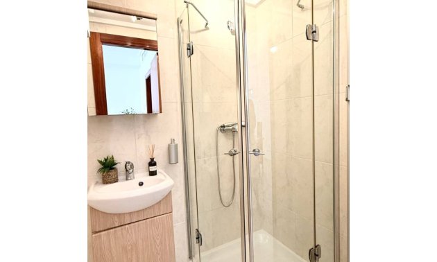 Resale - Townhouse -
Ciudad Quesada - Doña Pepa