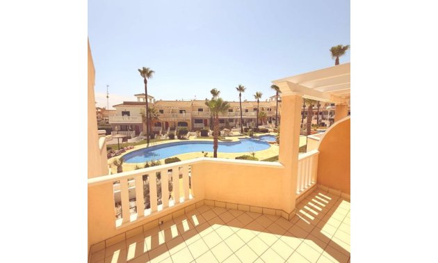Resale - Townhouse -
Ciudad Quesada - Doña Pepa