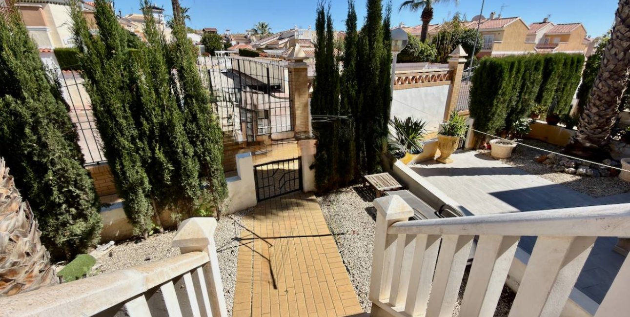 Reventa - Apartamento / piso -
Ciudad Quesada - Doña Pepa