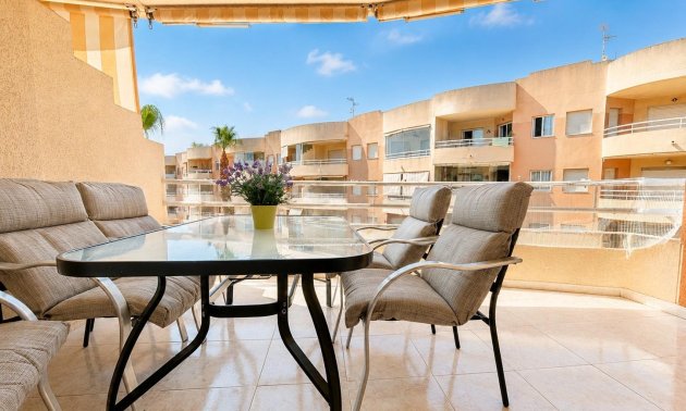 Resale - Apartment / flat -
Dehesa de campoamor - Campoamor