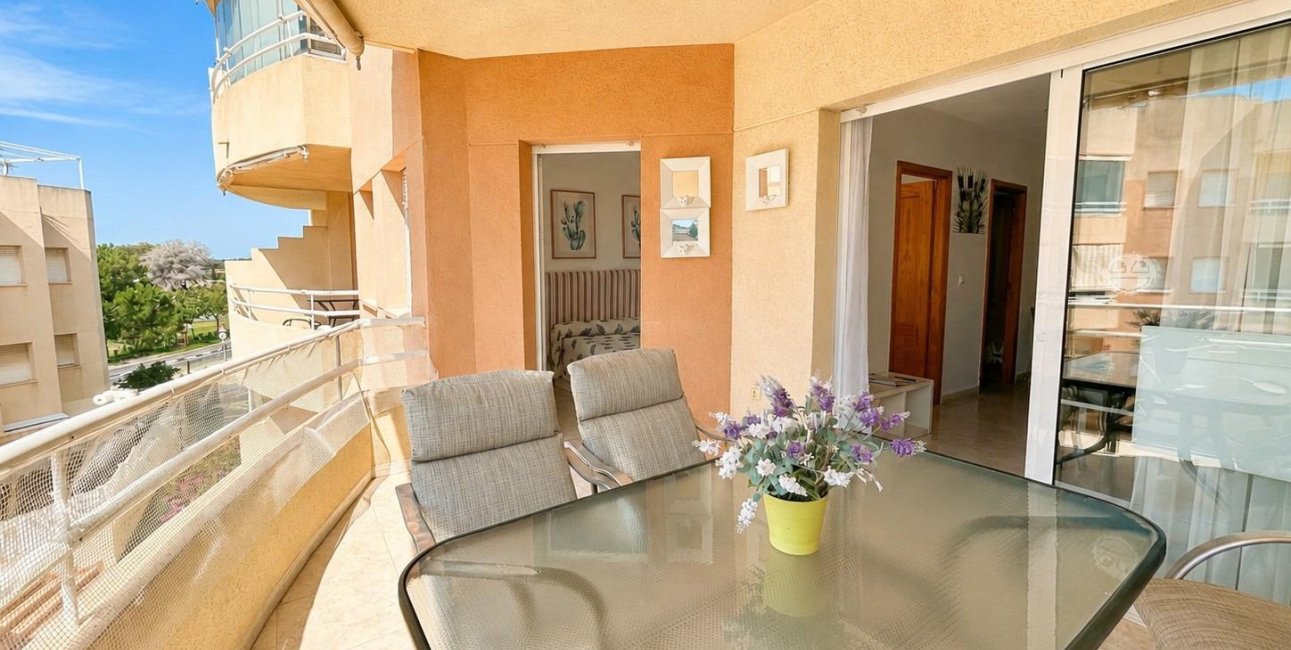 Resale - Apartment / flat -
Dehesa de campoamor - Campoamor