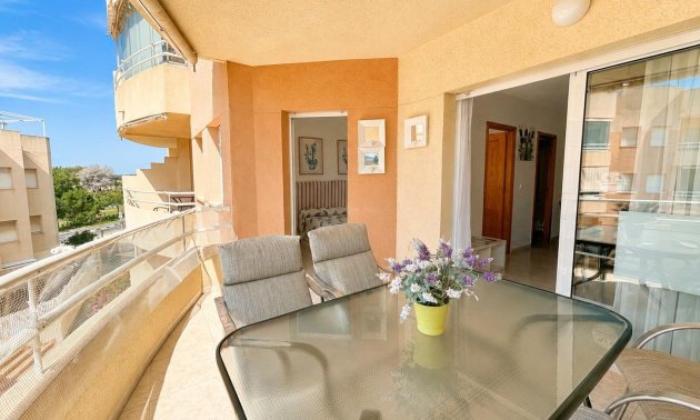 Resale - Apartment / flat -
Dehesa de campoamor - Campoamor