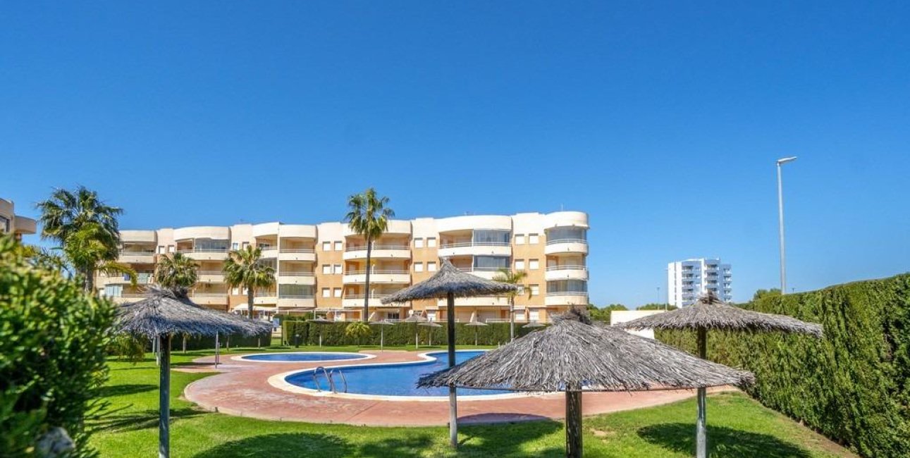 Resale - Apartment / flat -
Dehesa de campoamor - Campoamor