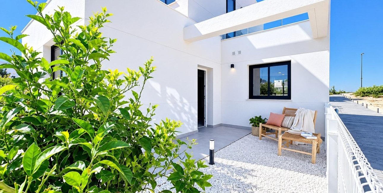 Obra nueva - Villa -
Baños y Mendigo - Altaona Golf