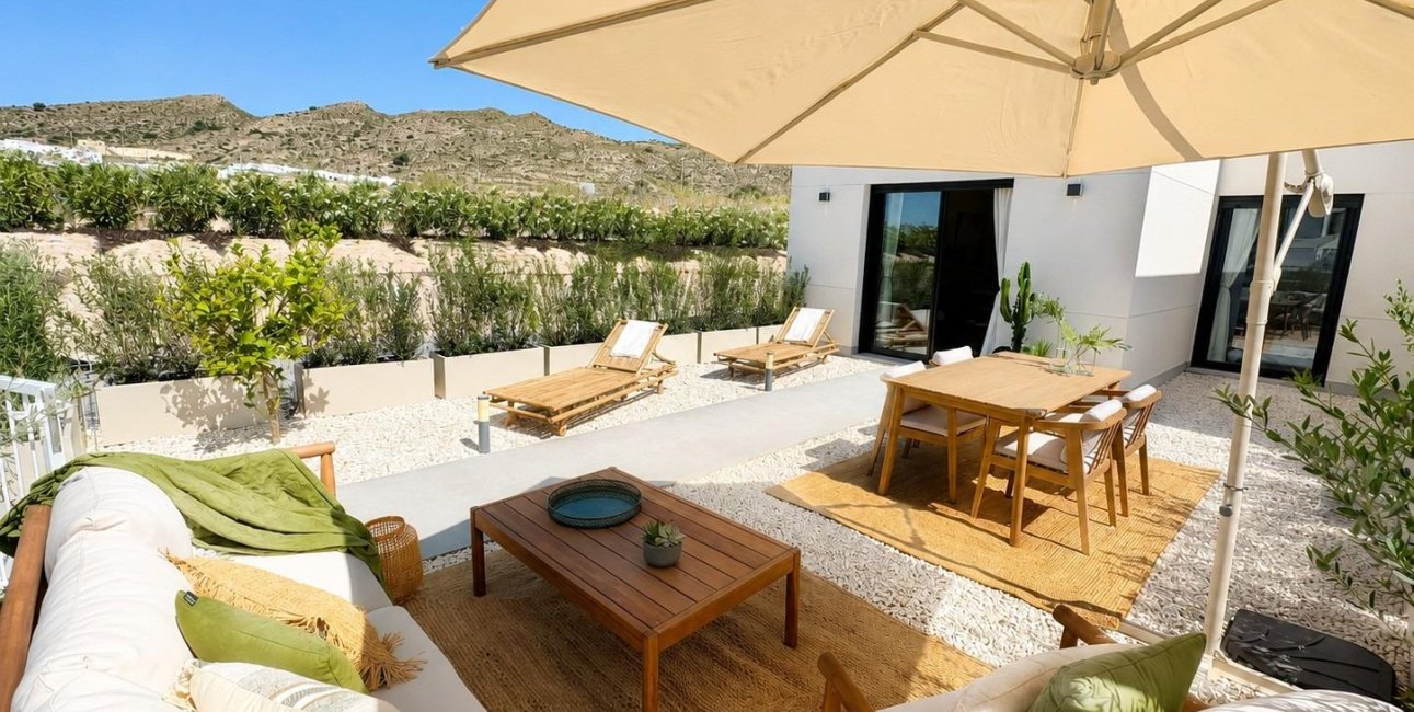 Obra nueva - Villa -
Baños y Mendigo - Altaona Golf