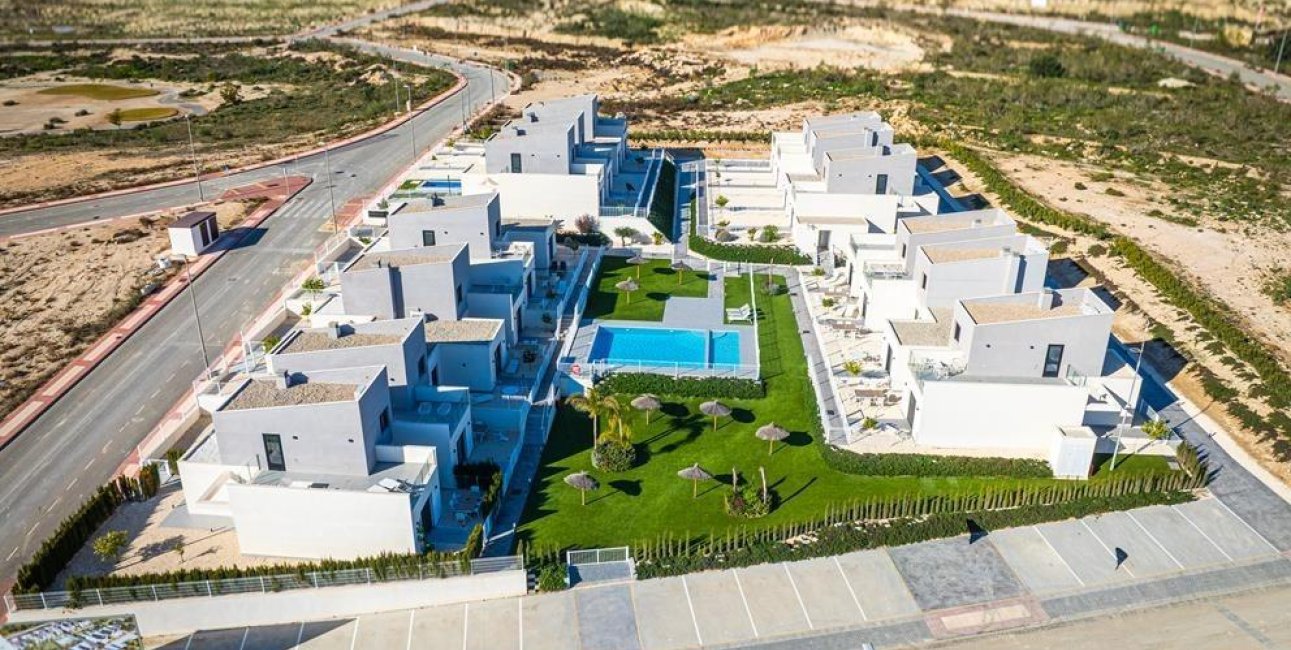 Obra nueva - Villa -
Baños y Mendigo - Altaona Golf