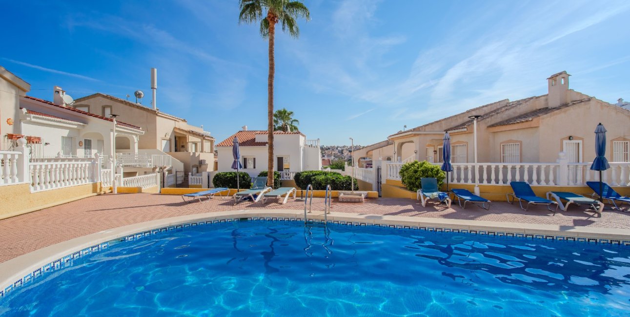 Resale - Villa -
Ciudad Quesada - La Marquesa