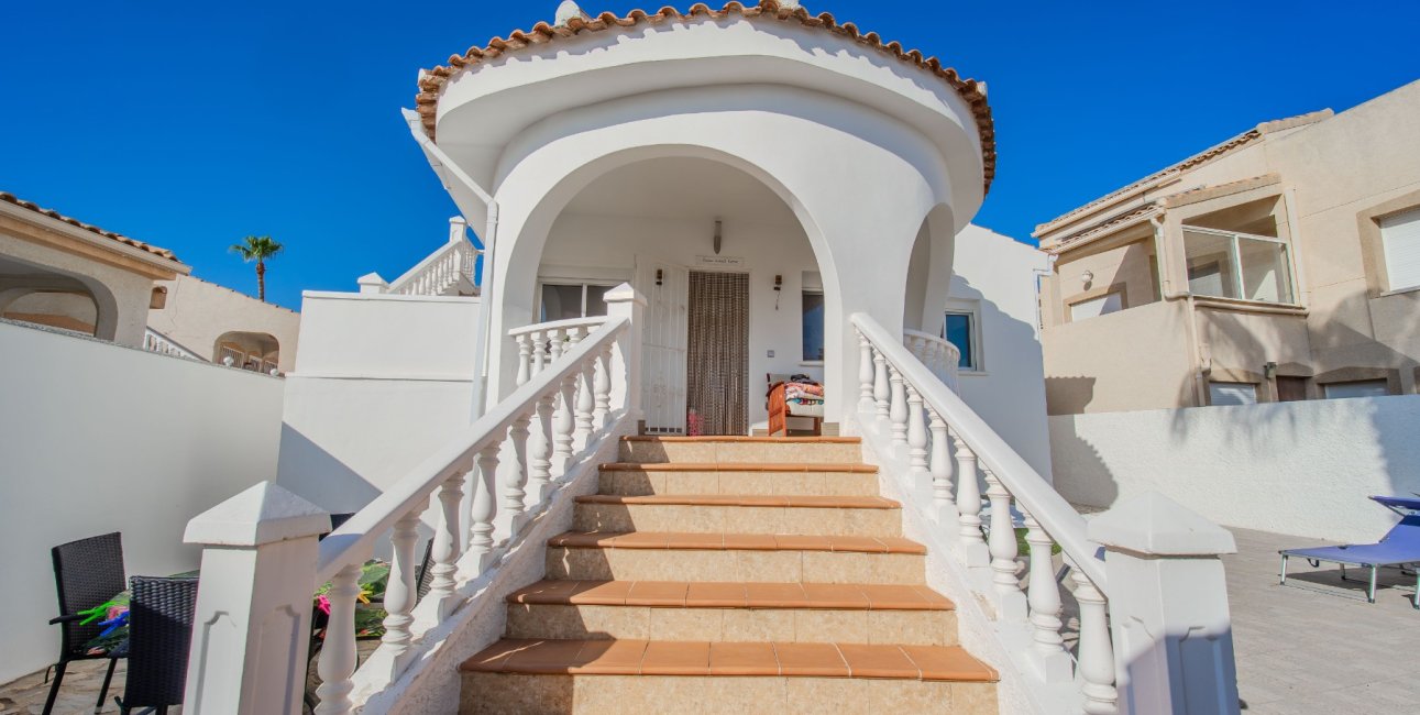 Resale - Villa -
Ciudad Quesada - La Marquesa