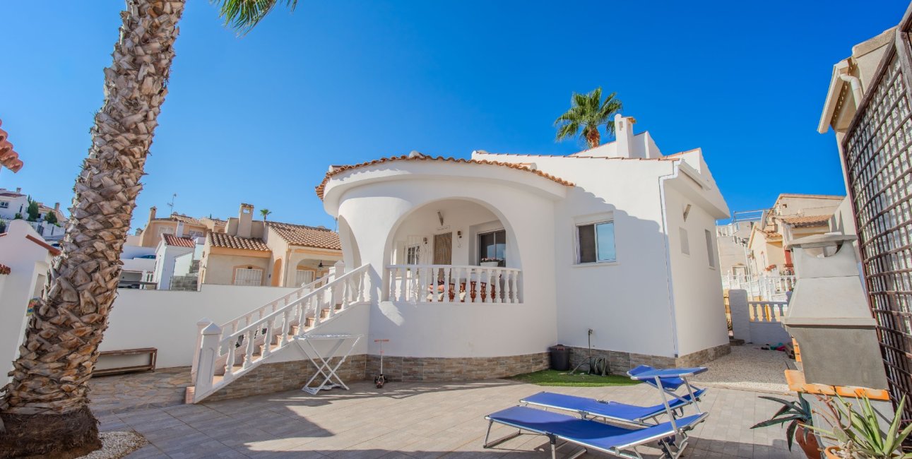 Resale - Villa -
Ciudad Quesada - La Marquesa