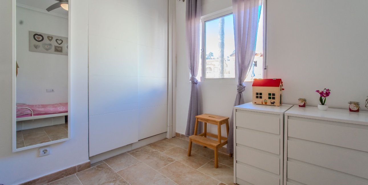 Resale - Villa -
Ciudad Quesada - La Marquesa