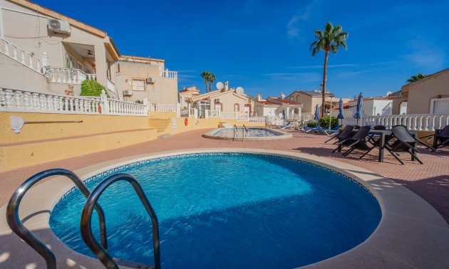 Resale - Villa -
Ciudad Quesada - La Marquesa