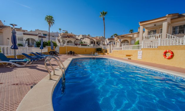 Resale - Villa -
Ciudad Quesada - La Marquesa