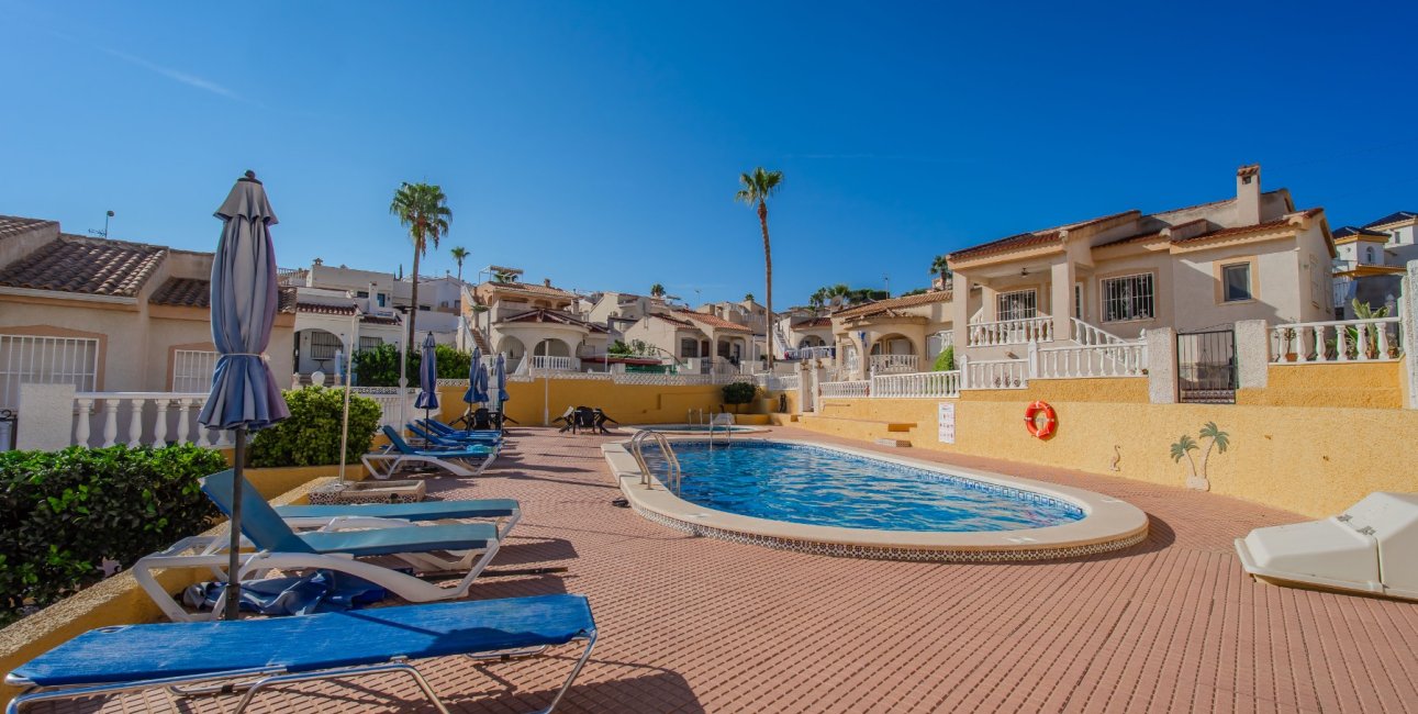 Resale - Villa -
Ciudad Quesada - La Marquesa