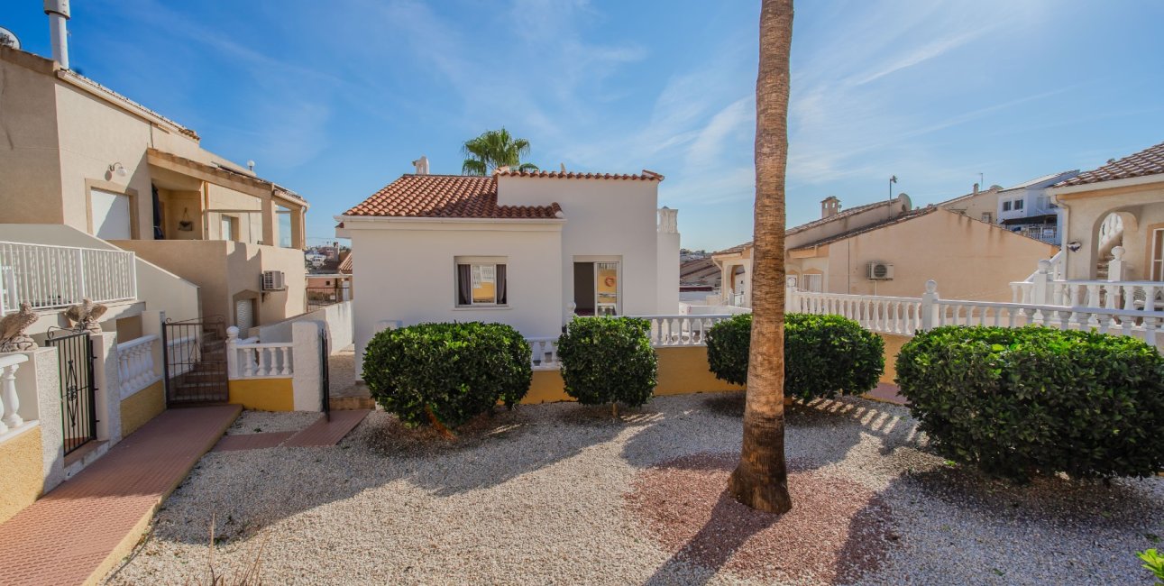 Resale - Villa -
Ciudad Quesada - La Marquesa