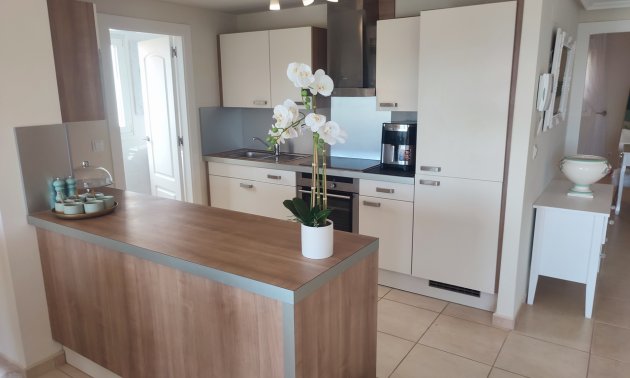 Resale - Apartment / flat -
Altaona Golf - Country Village