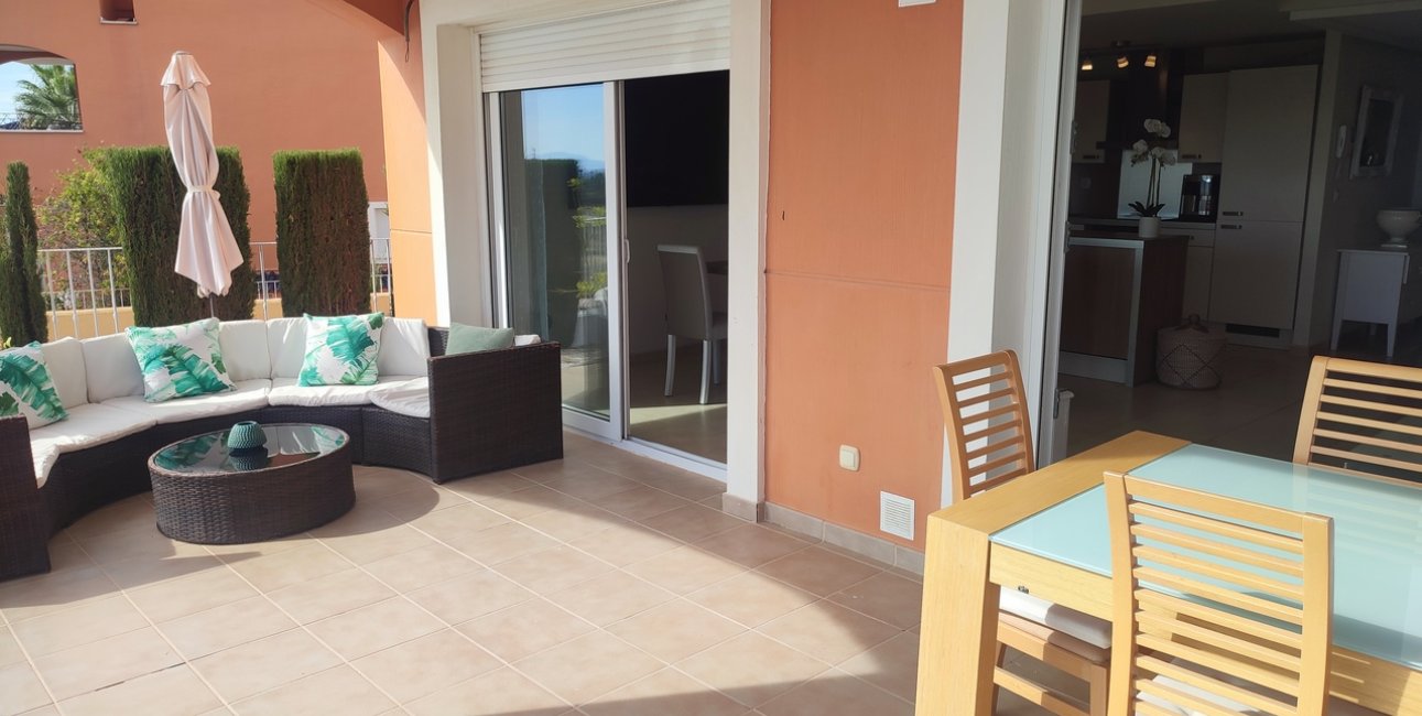 Resale - Apartment / flat -
Altaona Golf - Country Village