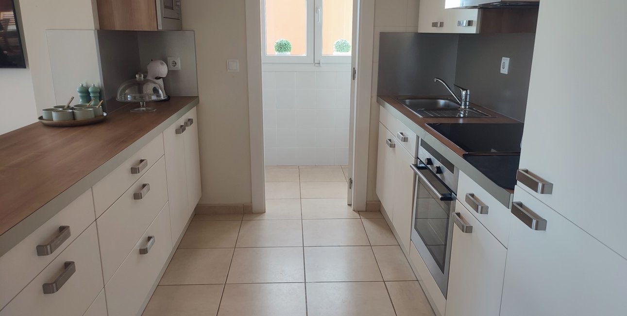 Resale - Apartment / flat -
Altaona Golf - Country Village