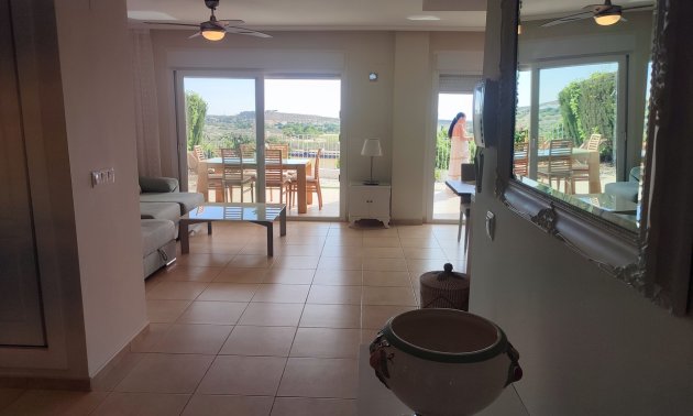 Resale - Apartment / flat -
Altaona Golf - Country Village