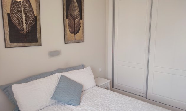 Resale - Apartment / flat -
Altaona Golf - Country Village
