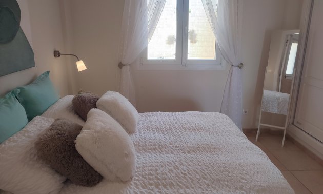 Resale - Apartment / flat -
Altaona Golf - Country Village