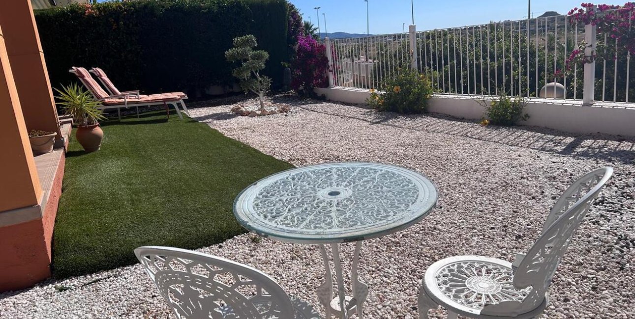 Resale - Apartment / flat -
Altaona Golf - Country Village