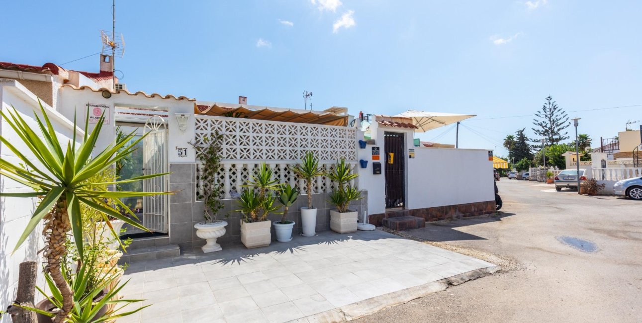 Resale - Bungalow -
Torrevieja - Torretas  - La Siesta - El Limonar