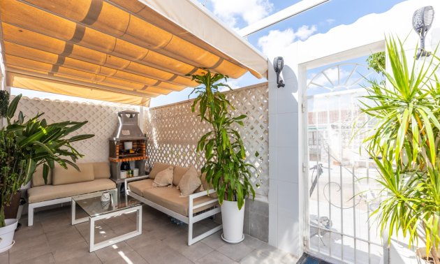 Resale - Bungalow -
Torrevieja - Torretas  - La Siesta - El Limonar