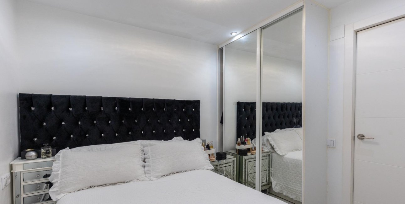 Resale - Bungalow -
Torrevieja - Torretas  - La Siesta - El Limonar