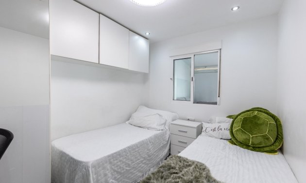 Resale - Bungalow -
Torrevieja - Torretas  - La Siesta - El Limonar