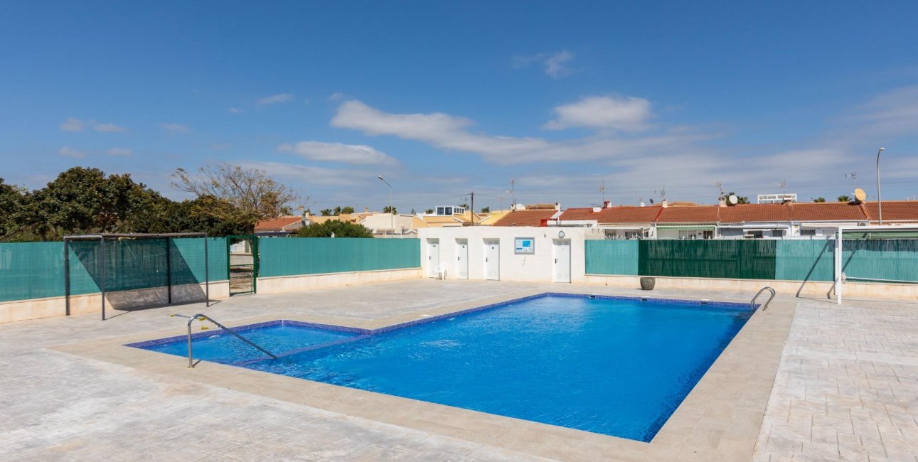 Resale - Bungalow -
Torrevieja - Torretas  - La Siesta - El Limonar
