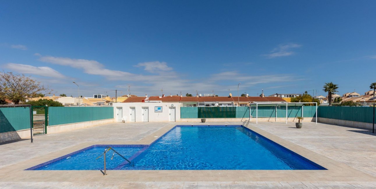 Resale - Bungalow -
Torrevieja - Torretas  - La Siesta - El Limonar