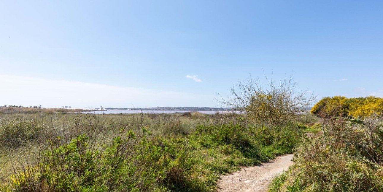 Resale - Bungalow -
Torrevieja - Torretas  - La Siesta - El Limonar