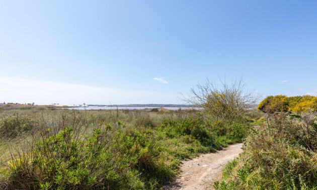 Resale - Bungalow -
Torrevieja - Torretas  - La Siesta - El Limonar
