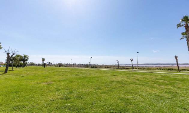 Resale - Bungalow -
Torrevieja - Torretas  - La Siesta - El Limonar