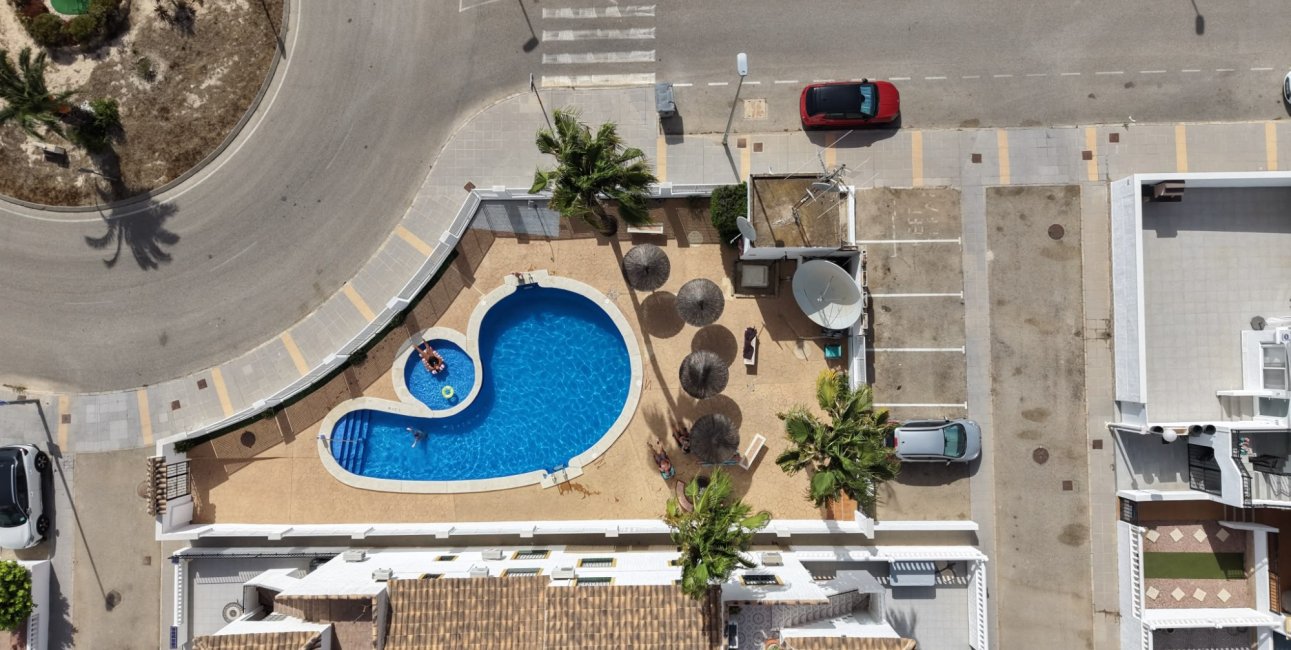 Resale - Apartment / flat -
Los Montesinos - Entre Naranjos / Vistabella Golf