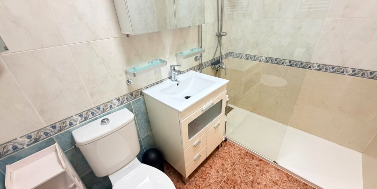 Resale - Apartment / flat -
Los Montesinos - Entre Naranjos / Vistabella Golf