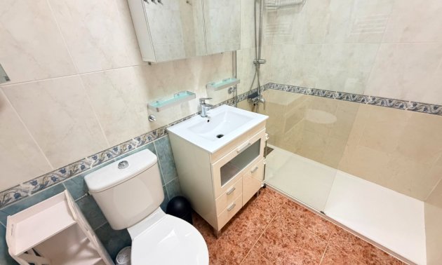 Resale - Apartment / flat -
Los Montesinos - Entre Naranjos / Vistabella Golf