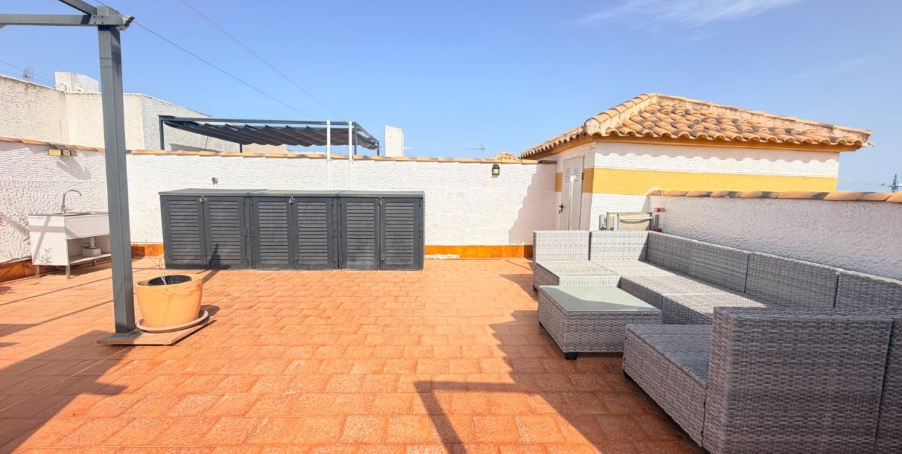 Resale - Apartment / flat -
Los Montesinos - Entre Naranjos / Vistabella Golf
